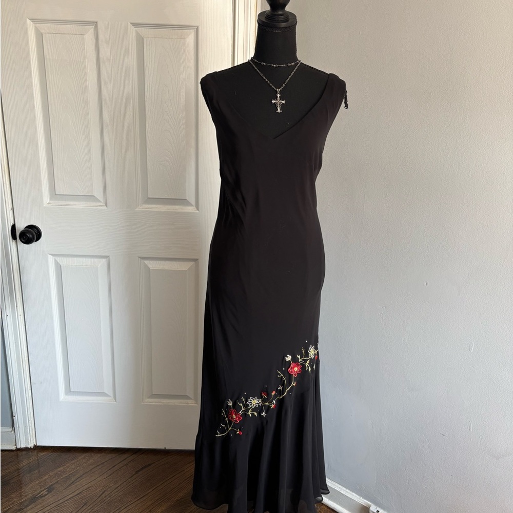 Vintage Black Maxi Dress with Red Floral Embroidery - Picture 2 of 6